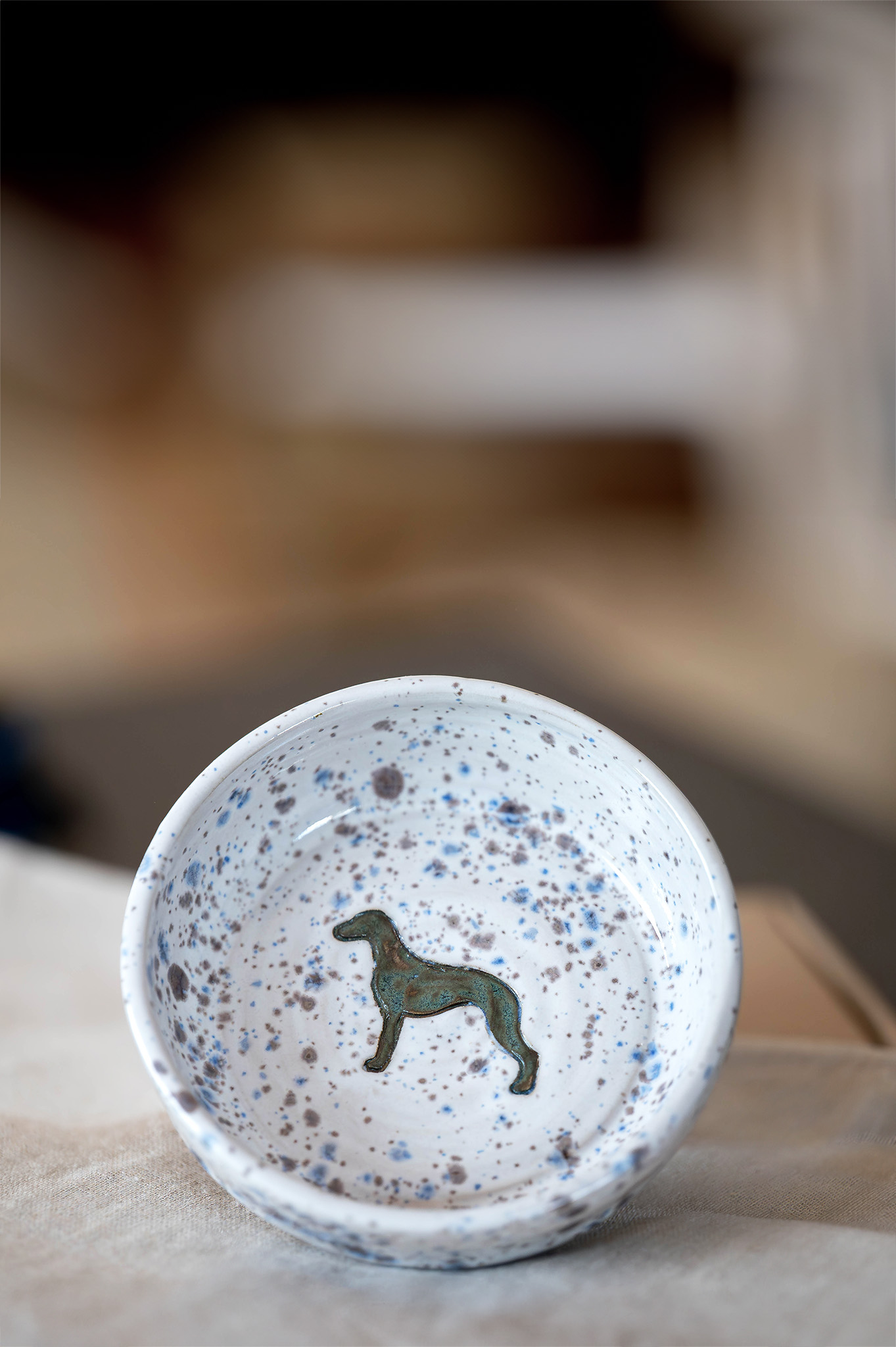 Ceramiczna miska dla psa z chartem - mała - obrazek 6